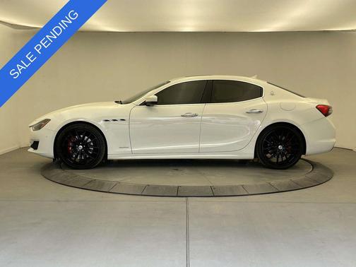 Bianco 2021 Maserati Ghibli S Q4 GranLusso