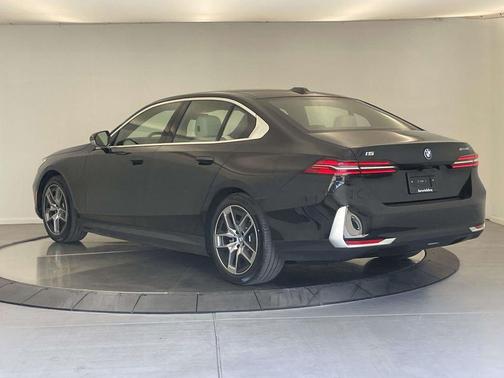 2024 BMW i5 eDrive40