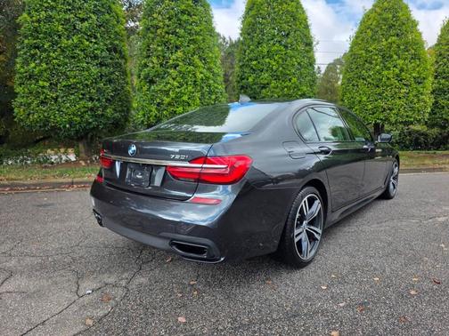 2019 BMW 750 i xDrive