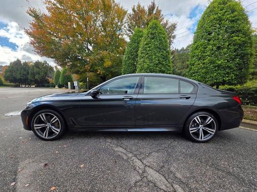 2019 BMW 750 i xDrive