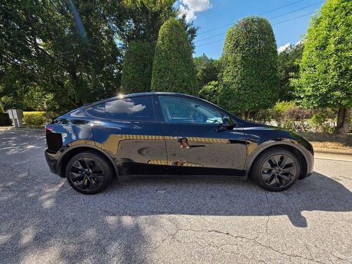 Solid Black 2024 Tesla Model Y Long Range Dual Motor All-Wheel Drive