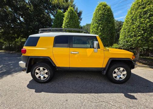 2007 Toyota FJ Cruiser Base
