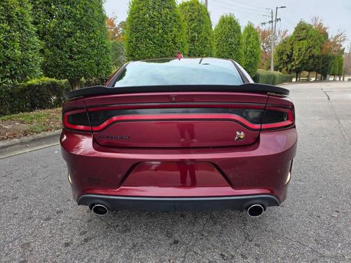 2018 Dodge Charger R/T Scat Pack