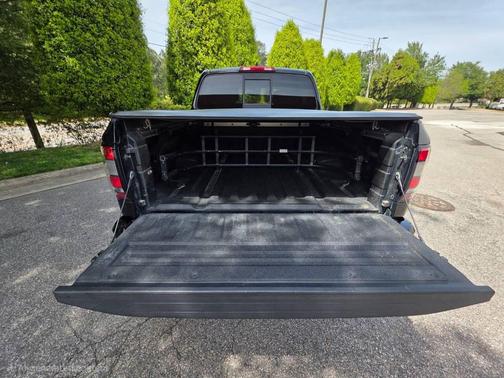 Super Black 2022 Nissan Frontier PRO-X