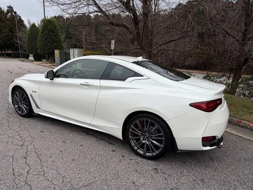 2017 INFINITI Q60 3.0t Red Sport 400
