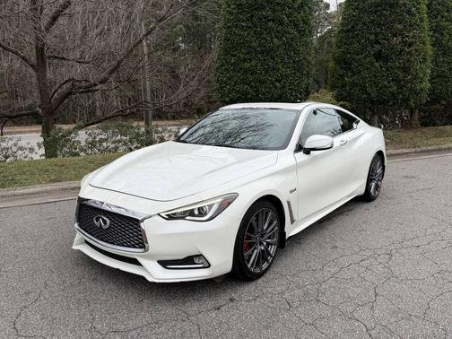 2017 INFINITI Q60 3.0t Red Sport 400