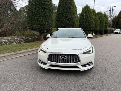 2017 INFINITI Q60 3.0t Red Sport 400