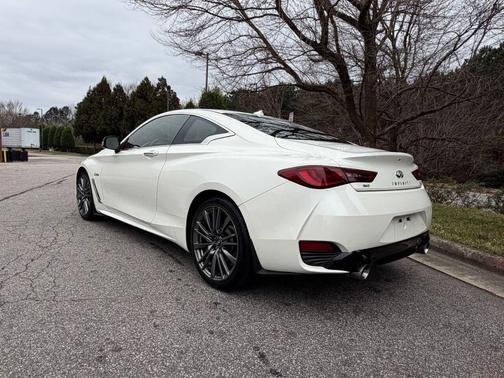 2017 INFINITI Q60 3.0t Red Sport 400