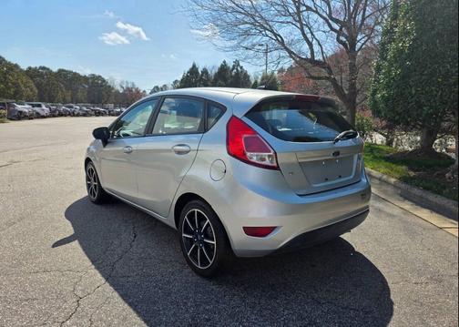 2017 Ford Fiesta SE