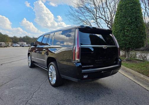 2018 Cadillac Escalade ESV Platinum
