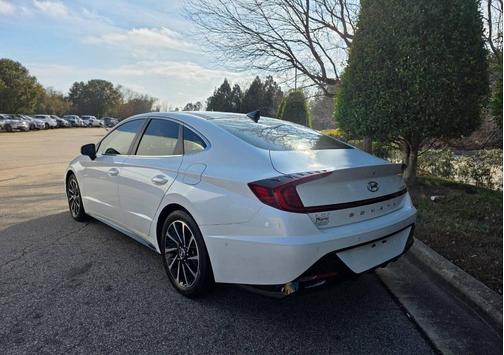 2021 Hyundai SONATA Limited