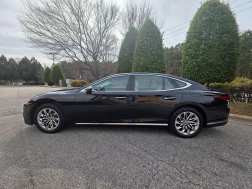 2018 Lexus LS 500 Base