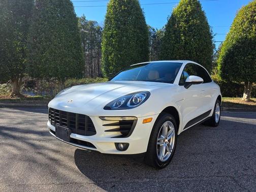2018 Porsche Macan Base AWD 4dr SUV