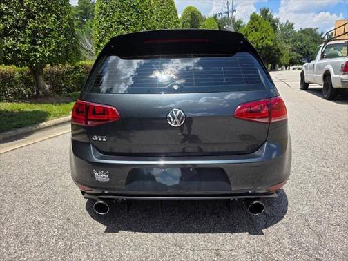 2016 Volkswagen Golf GTI 2.0T S 4-Door