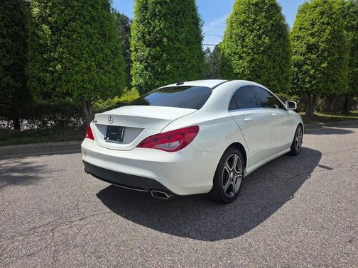 Cirrus White 2014 Mercedes-Benz CLA-Class Base