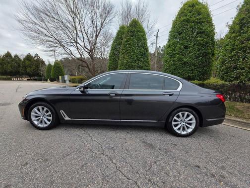 2019 BMW 740 xDrive
