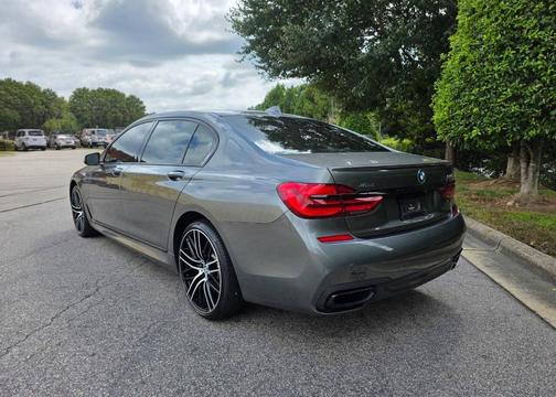 2019 BMW 750 i xDrive