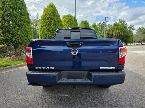 Deep Blue Pearl 2017 Nissan Titan PRO-4X