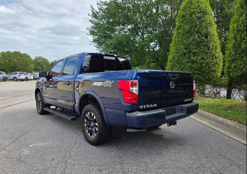 Deep Blue Pearl 2017 Nissan Titan PRO-4X