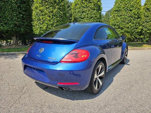 2013 Volkswagen Beetle Base