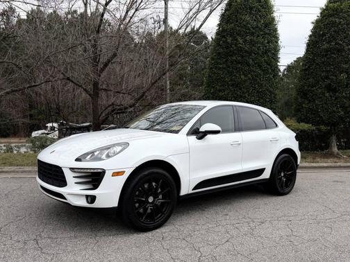 2015 Porsche Macan S