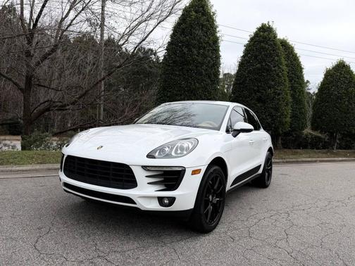 2015 Porsche Macan S