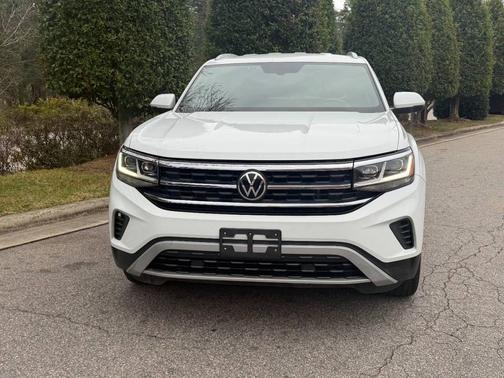 2022 Volkswagen Atlas Cross Sport 2.0T SE