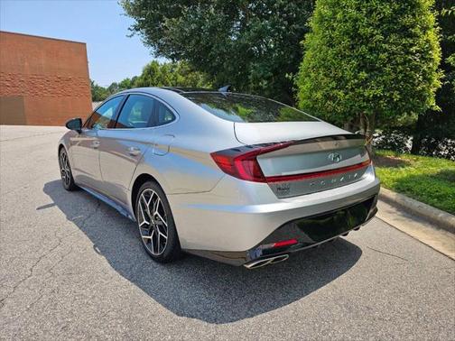 2022 Hyundai SONATA SE