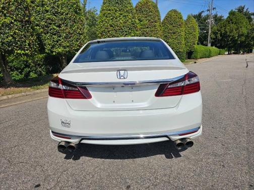 2017 Honda Accord Sport SE