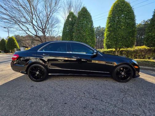 2011 Mercedes-Benz E-Class 4MATIC