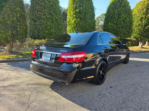 2011 Mercedes-Benz E-Class 4MATIC