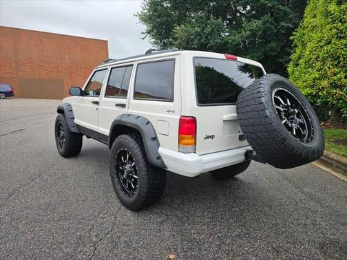 1998 Jeep Cherokee Sport 4WD