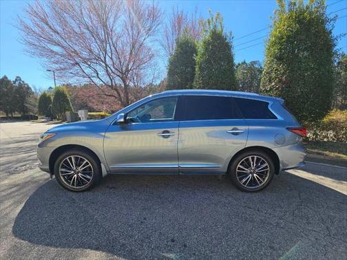 2018 INFINITI QX60 Base