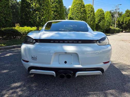 2018 Porsche 718 Cayman S