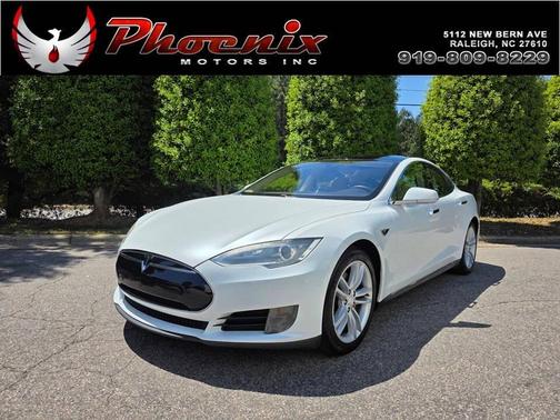 White 2013 Tesla Model S Base