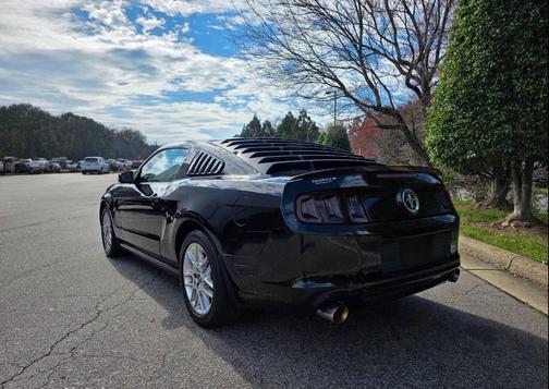 2013 Ford Mustang V6 Premium