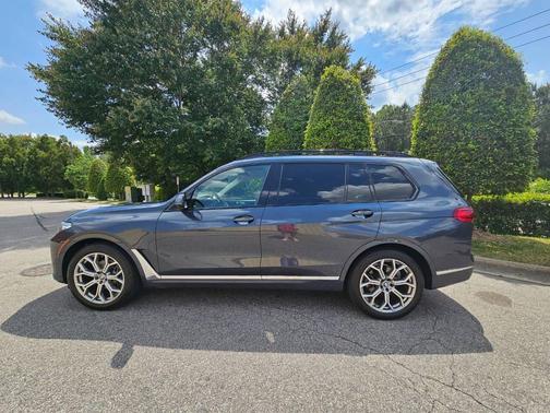 2021 BMW X7 xDrive40i