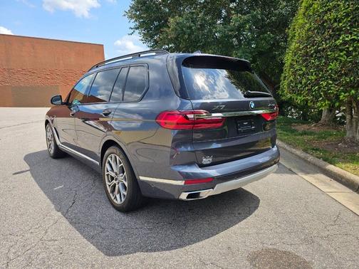 2021 BMW X7 xDrive40i