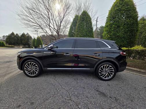 2019 Lincoln Nautilus Reserve