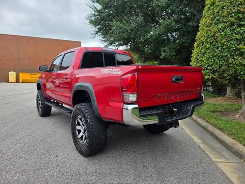 2016 Toyota Tacoma TRD Sport