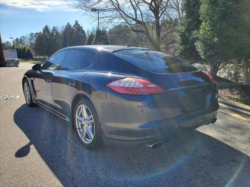 2011 Porsche Panamera 4
