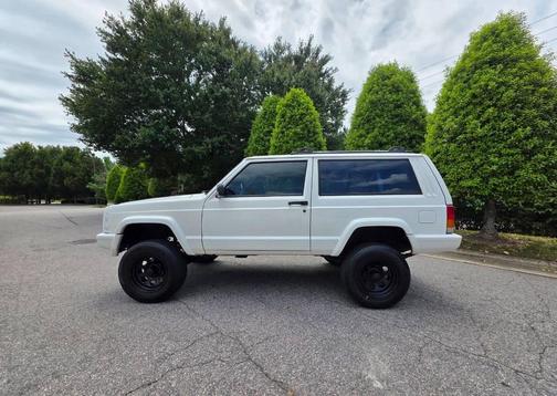 Stone White Clearcoat 2001 Jeep Cherokee Sport 4WD