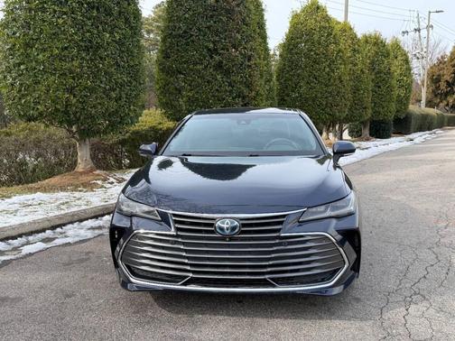 2019 Toyota Avalon Hybrid Limited