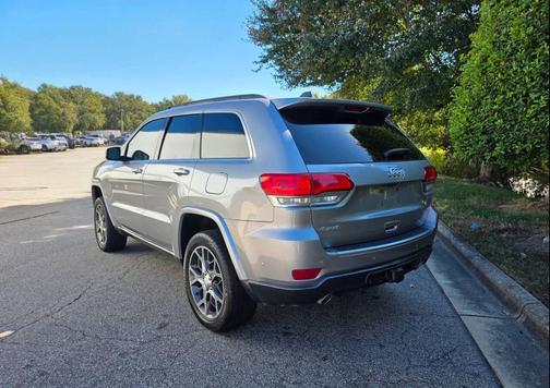 2018 Jeep Grand Cherokee Sterling Edition