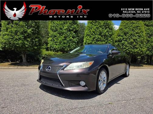 Brown 2013 Lexus ES 300h Base