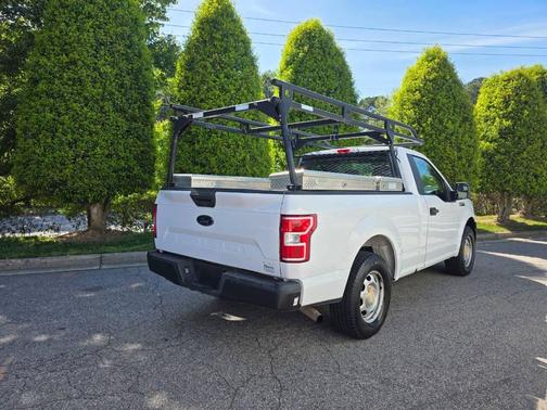 Oxford White 2018 Ford F-150 XL