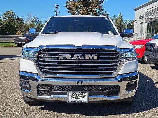 Bright White Clearcoat 2026 RAM 1500 Laramie