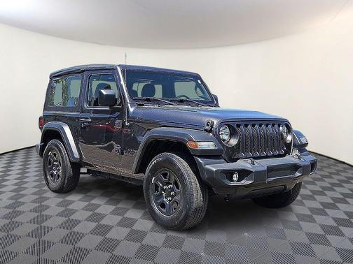 Granite Crystal Metallic Clearcoat 2022 Jeep Wrangler Sport