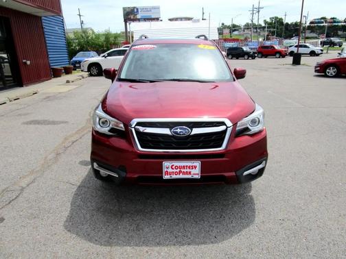 2017 Subaru Forester 2.5i Touring