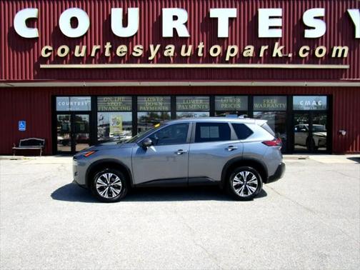 2023 Nissan Rogue SV